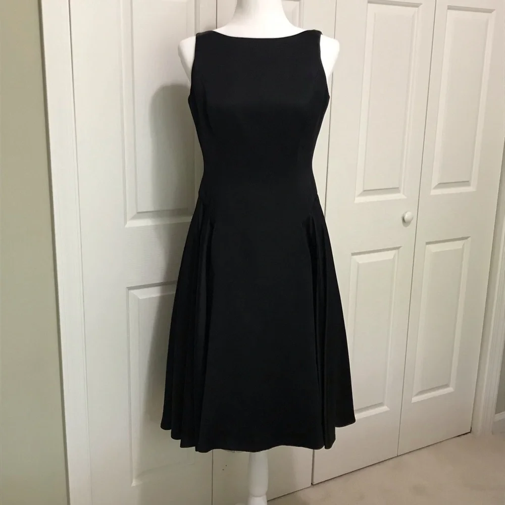 90s Carmen Marc Valvo Collection Black Satin V Back Cocktail Evening Dress 8 - Picture 2 of 16